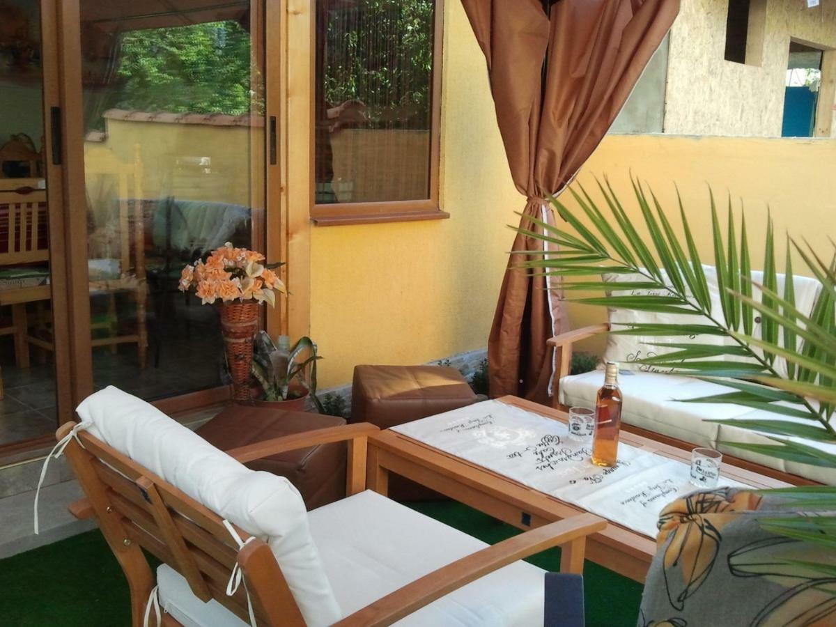 Vila Riviera Chernomorets Luaran gambar