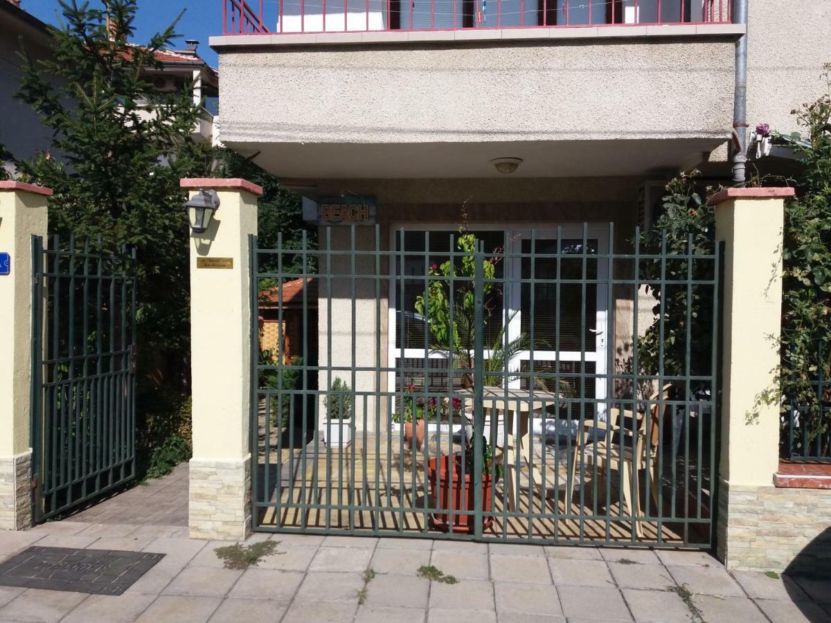 Vila Riviera Chernomorets Luaran gambar