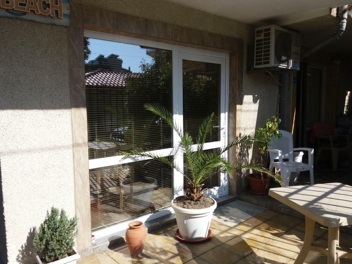 Vila Riviera Chernomorets Luaran gambar